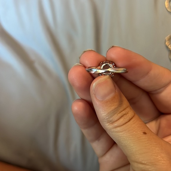 Ring - Picture 3 of 5